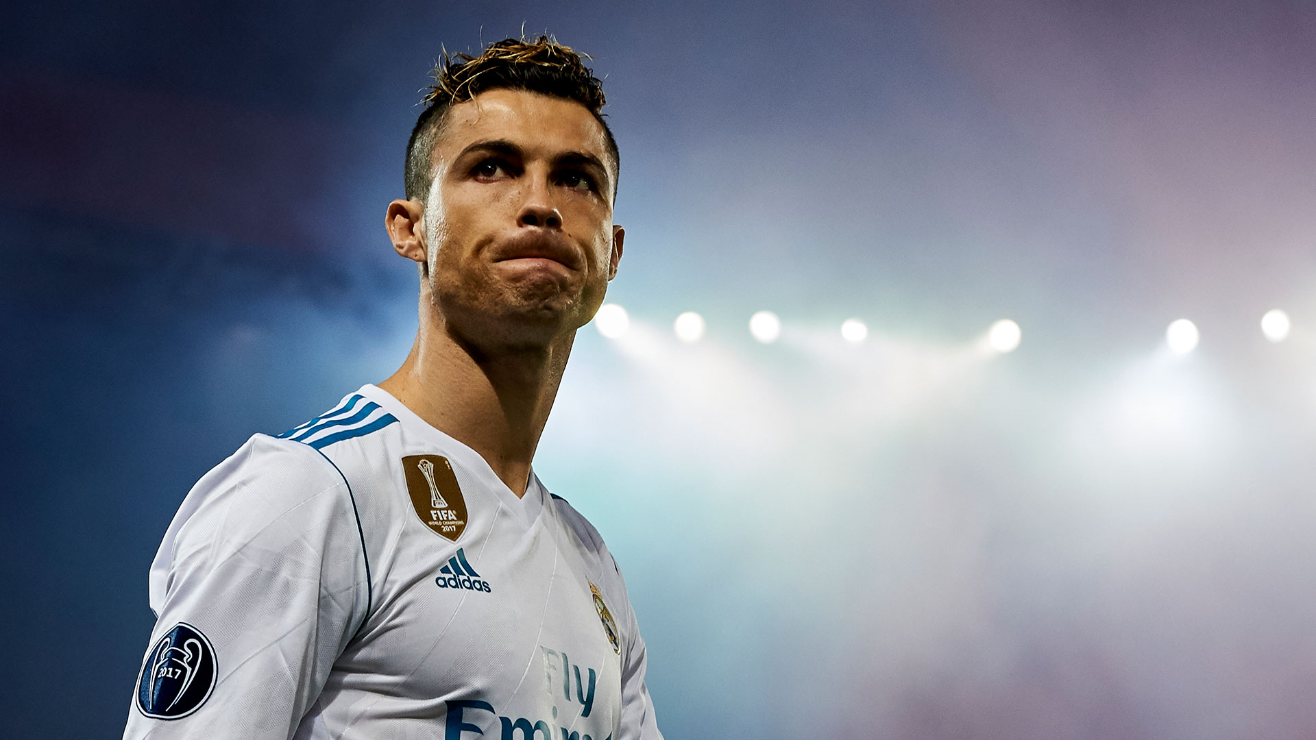 布基纳法索主帅：目标是打进非洲杯决赛，会用智慧争取三分（布基纳法索主帅：冲击非洲杯决赛，靠智慧拿下三分）