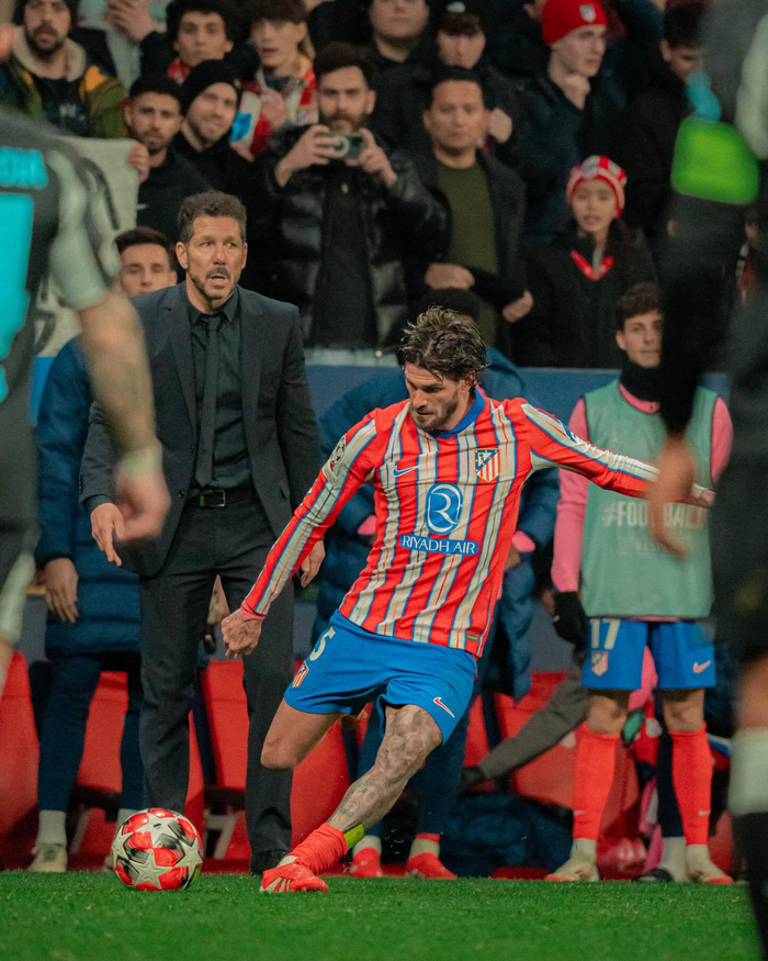 船记：我本以为对阵灰熊胜券在握，快船总能找到输球的办法（船记：原以为对灰熊稳操胜券，快船偏偏总能自找败局）